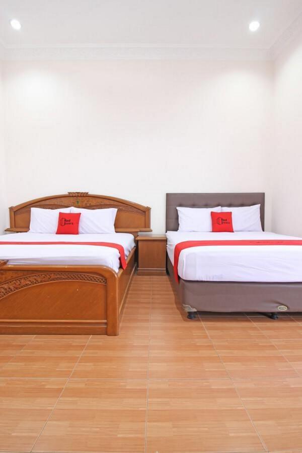 Hotel Reddoorz Near Umy Yogyakarta Ngabean Esterno foto