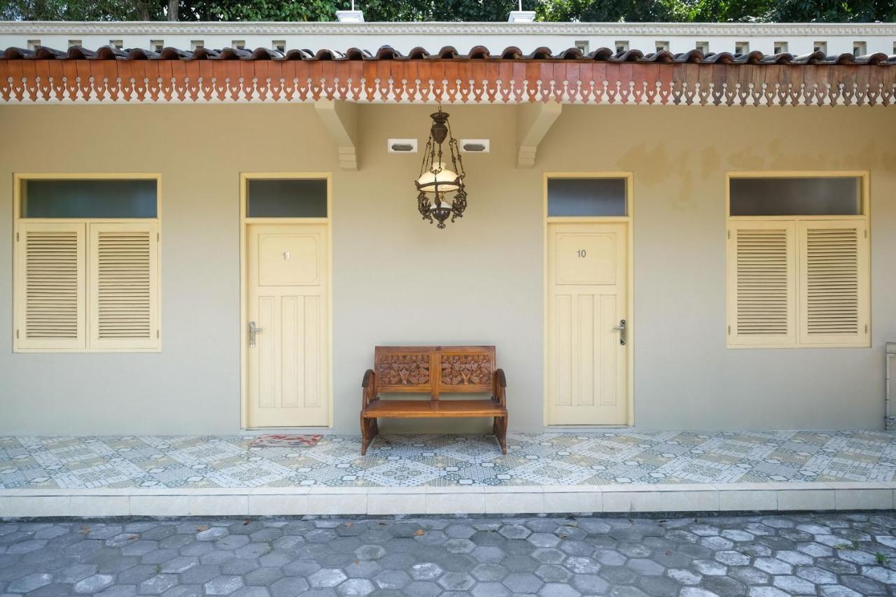 Hotel Reddoorz Near Umy Yogyakarta Ngabean Esterno foto