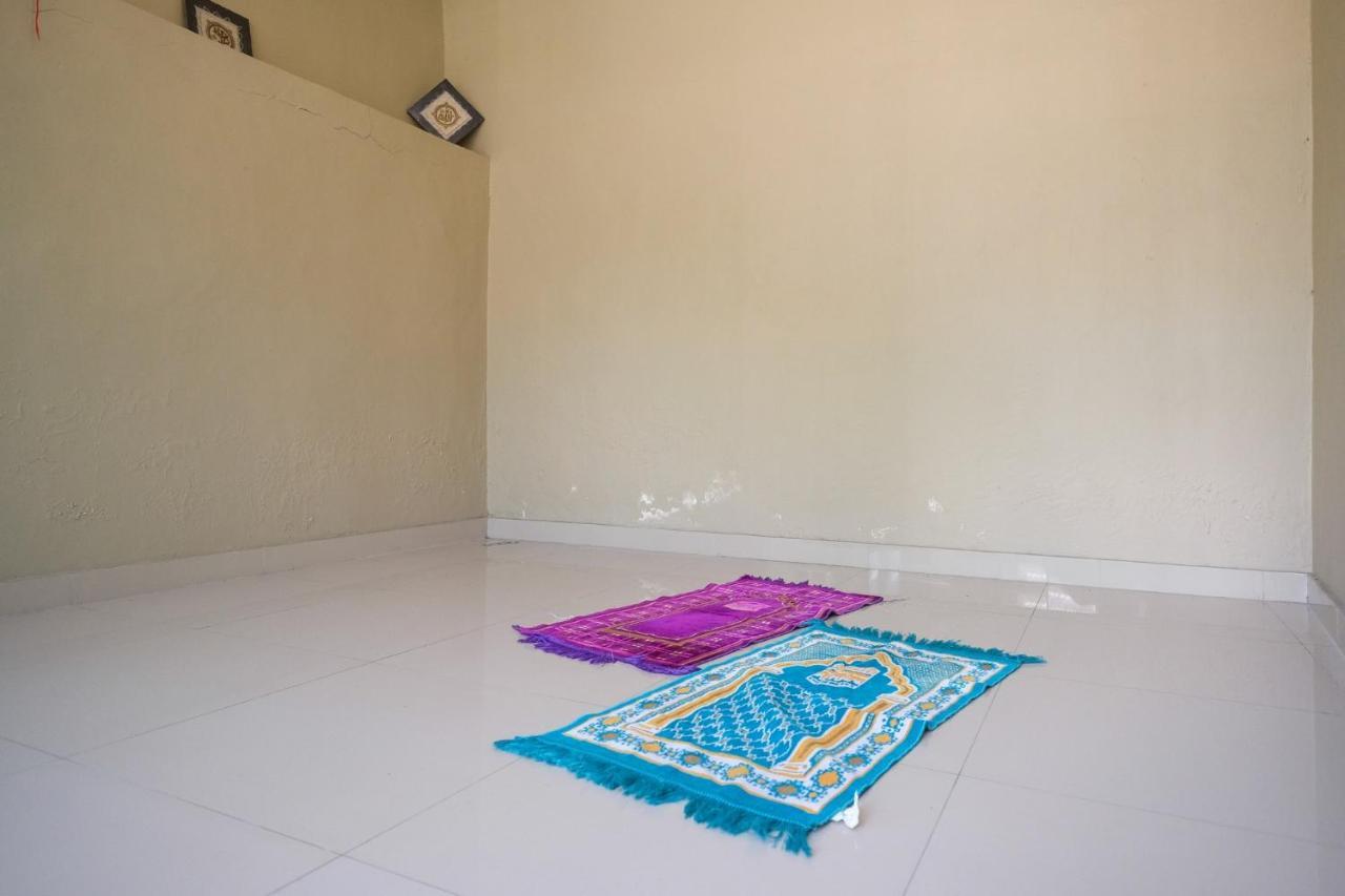 Hotel Reddoorz Near Umy Yogyakarta Ngabean Esterno foto