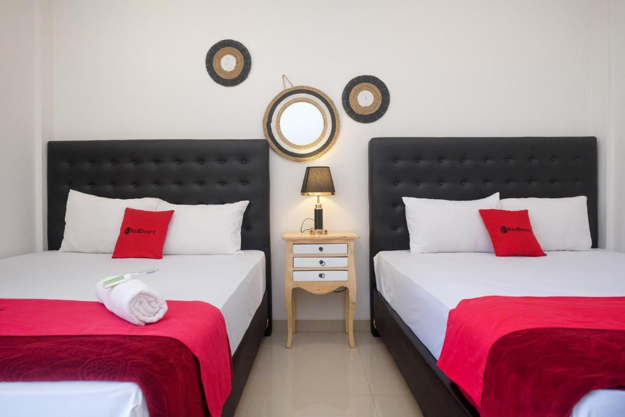 Hotel Reddoorz Near Umy Yogyakarta Ngabean Esterno foto