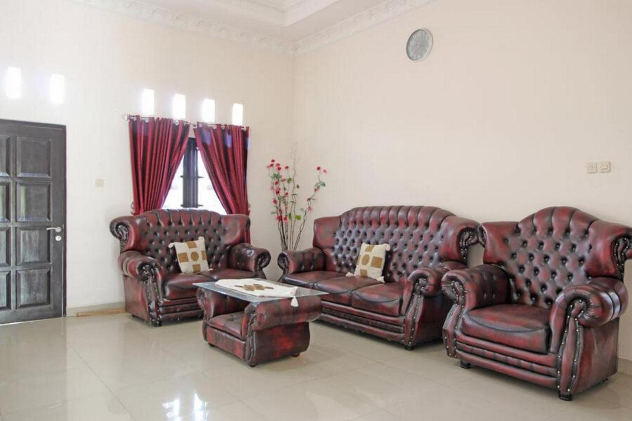 Hotel Reddoorz Near Umy Yogyakarta Ngabean Esterno foto